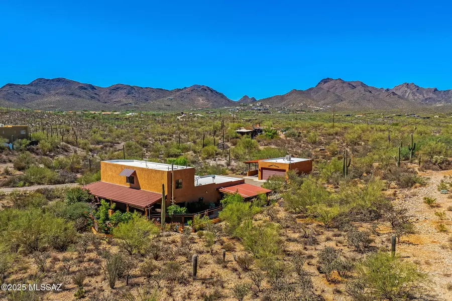 1321 N Dusty Hollow Court, Tucson, AZ 85745
