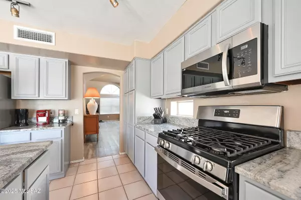 Oro Valley, AZ 85737,11632 N Labyrinth Drive