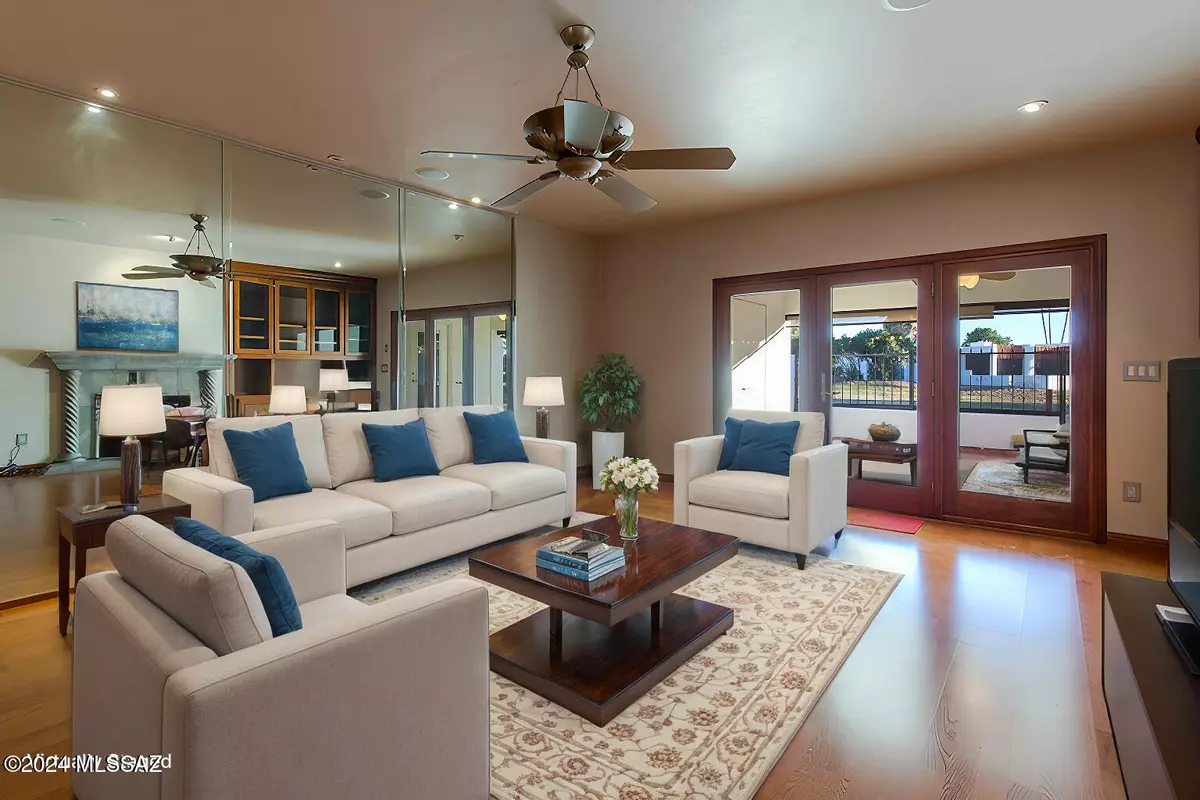 Tucson, AZ 85715,6864 E Via Dorado