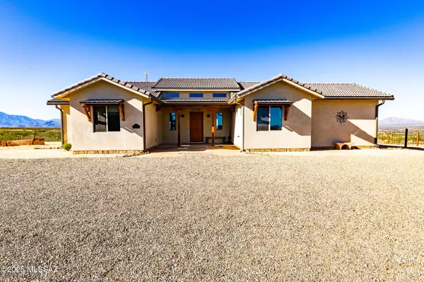 Benson, AZ 85602,1121 N Apache Ridge Road