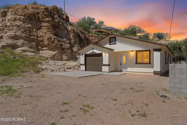 51 E Grant Street, Nogales, AZ 85621
