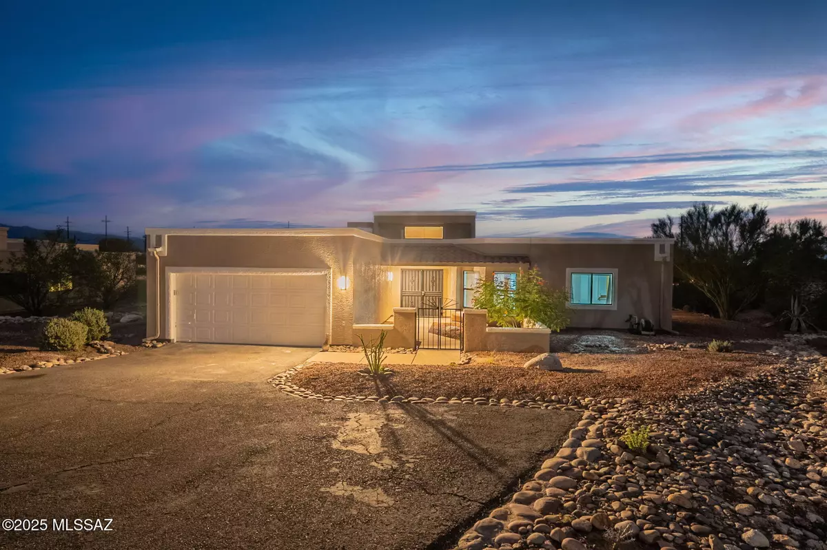 Tucson, AZ 85750,6822 E Brownstone Place