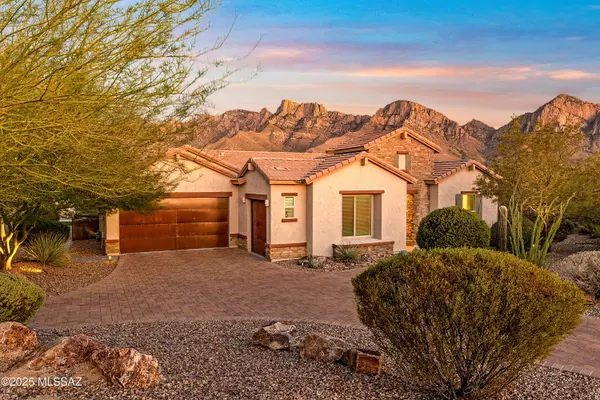 755 E Naranja Drive, Oro Valley, AZ 85737