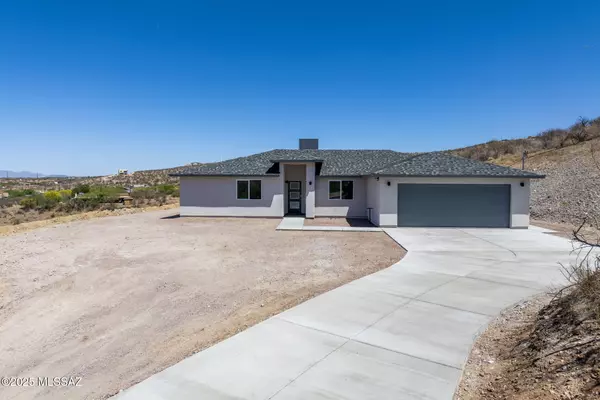 Rio Rico, AZ 85648,172 Vereda Cabrilla Lane