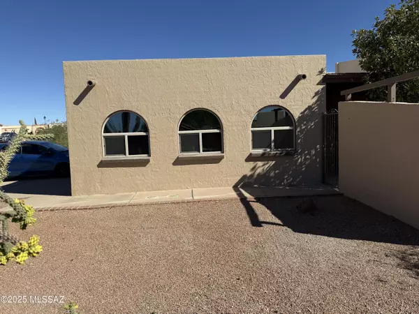 Green Valley, AZ 85622,2661 S Camino Vega