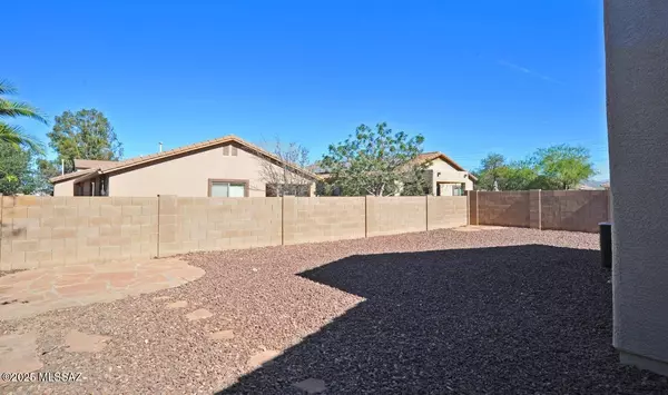 Marana, AZ 85653,11046 W Willow Field Drive