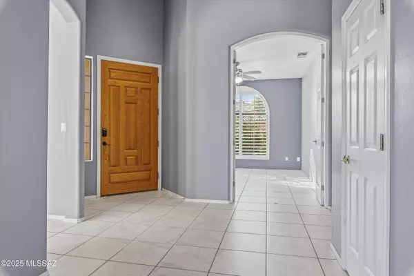 Tucson, AZ 85750,5914 N Golden Eagle Drive