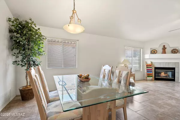 Marana, AZ 85658,12688 N Wild Indigo Drive
