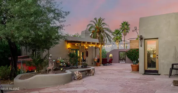 Tucson, AZ 85704,5525 N Oracle Road