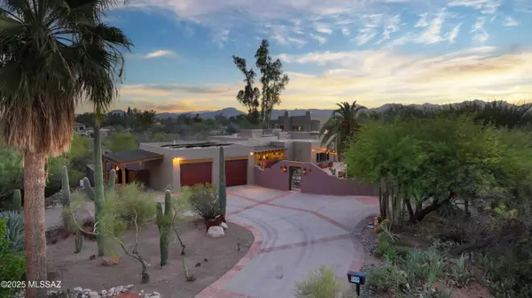 5525 N Oracle Road, Tucson, AZ 85704