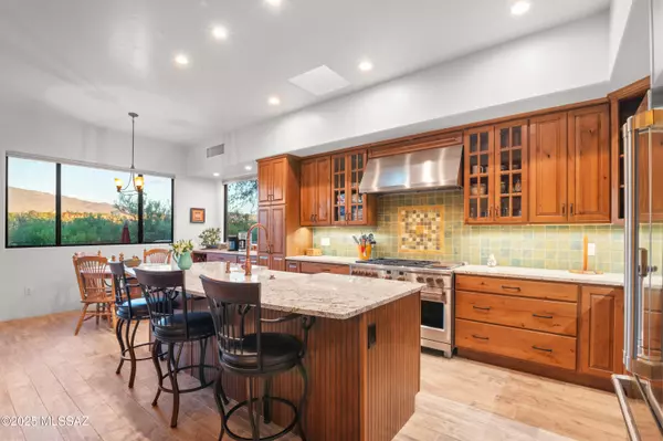 8447 S Long Bar Ranch Place, Vail, AZ 85641