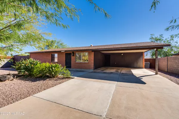 15840 N Starboard, Tucson, AZ 85739