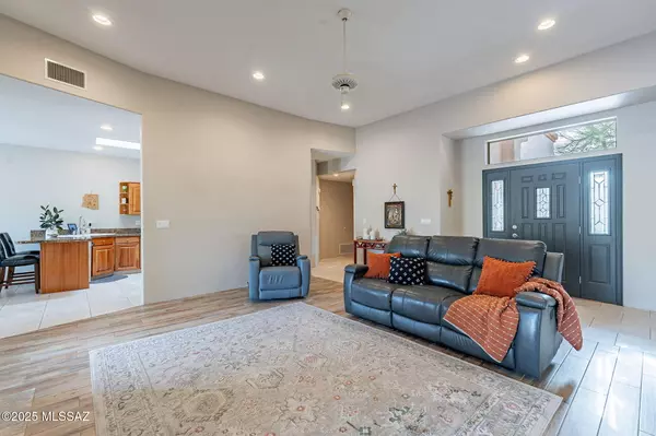 Oro Valley, AZ 85737,10644 N Laughing Coyote Way