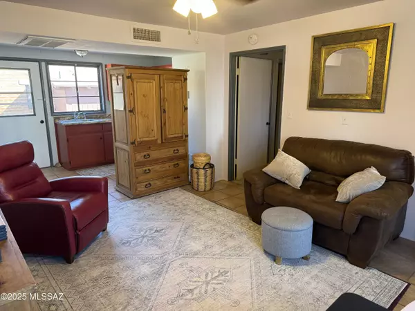 Green Valley, AZ 85614,531 S La Canada Drive #A