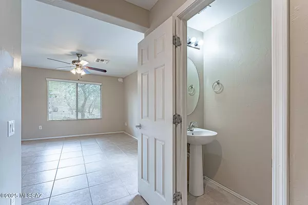 Sahuarita, AZ 85629,14288 S Camino El Galan