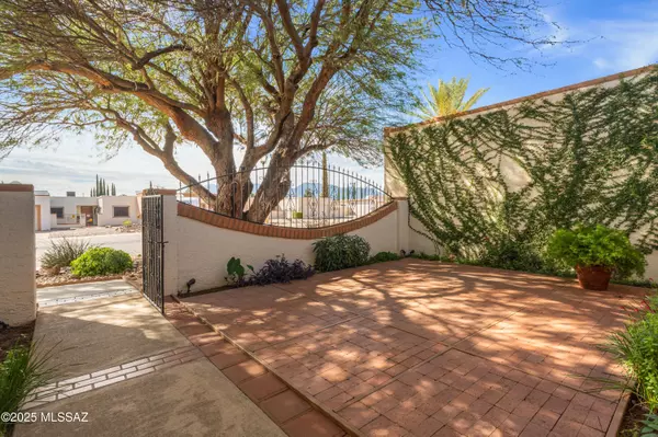 Sierra Vista, AZ 85635,1057 Carmelita Drive