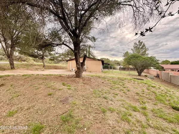 Oracle, AZ 85623,990 N Mountain View Drive