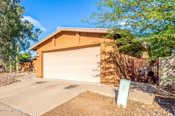 Tucson, AZ 85746,1561 W Lama Drive