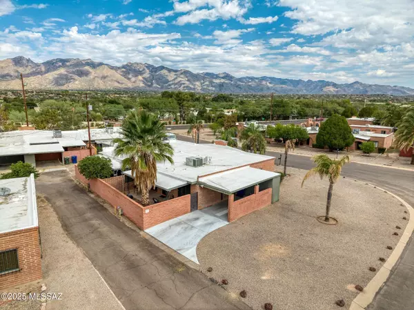 Tucson, AZ 85712,3165 N Vista Del Forte Drive