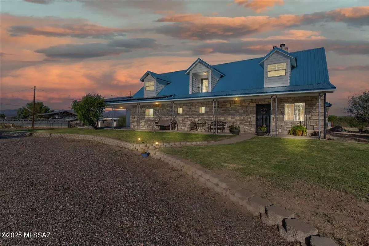 Pima, AZ 85543,405 S 200 E