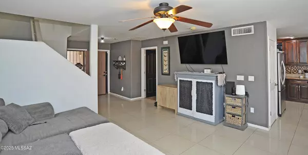 Tucson, AZ 85756,6914 S Copper Bloom Avenue