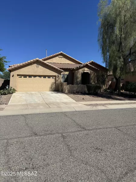 3637 S Desert Cache Road, Tucson, AZ 85735