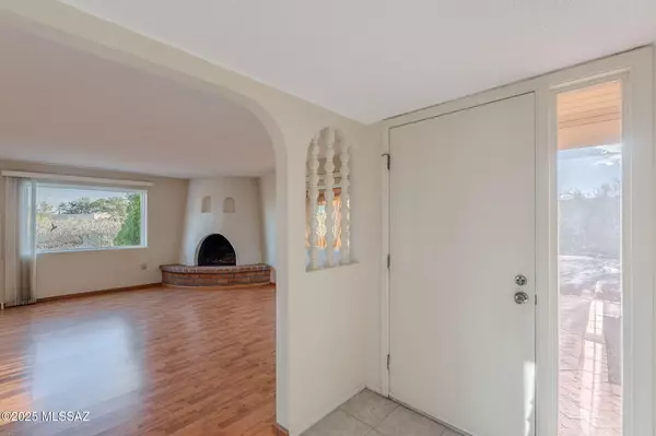 Green Valley, AZ 85614,939 S Las Lomas Circle