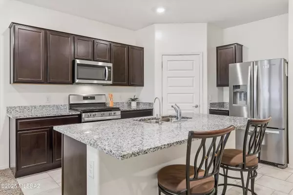 Marana, AZ 85653,10259 N Crooked Peak Trail