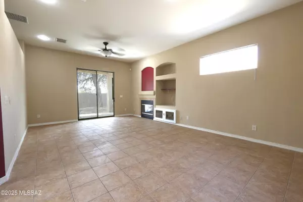 Vail, AZ 85641,10898 E New Rock Ridge Drive