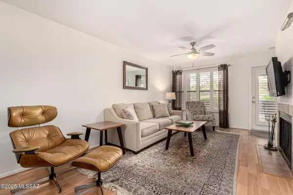 Tucson, AZ 85750,5855 N Kolb Road #8102