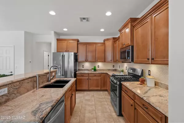 Marana, AZ 85658,12384 N Feather Song Avenue