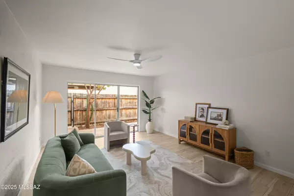 Tucson, AZ 85716,2525 E Prince Road #31