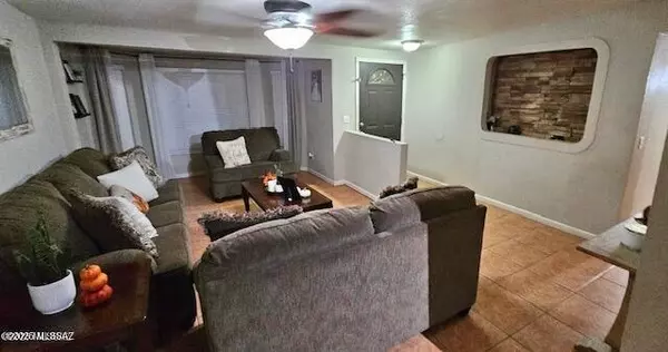 Tucson, AZ 85714,1462 E El Atajo