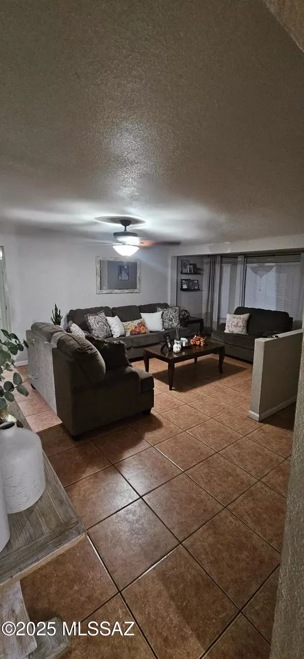 Tucson, AZ 85714,1462 E El Atajo