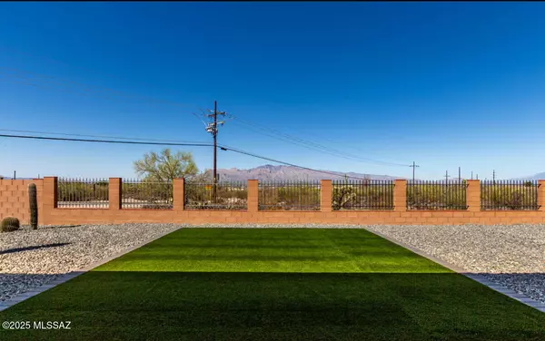 Tucson, AZ 85745,3901 W Ironwood Hill Drive