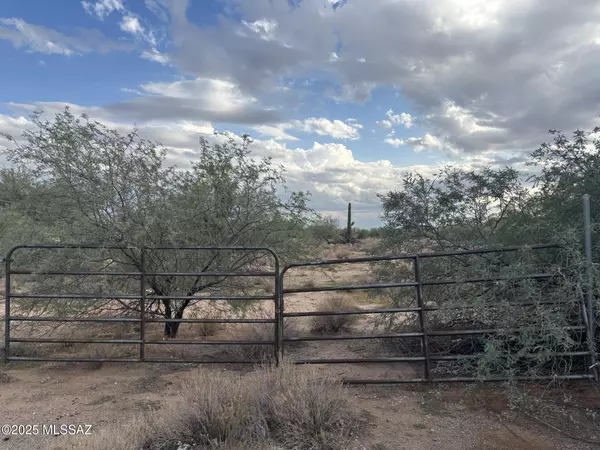 Marana, AZ 85653,16035 W El Tiro Road