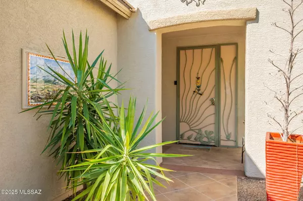 Green Valley, AZ 85614,897 N Delacroix Drive