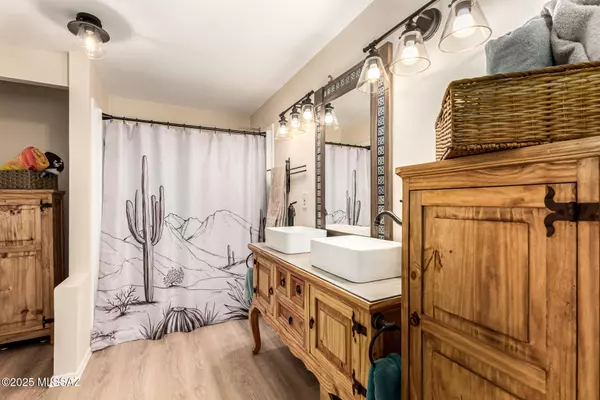 Tucson, AZ 85743,6181 N Bobcat Lane