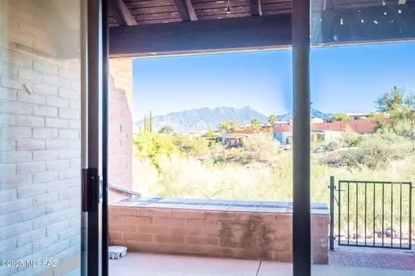 Green Valley, AZ 85622,2521 S Calle De Humes