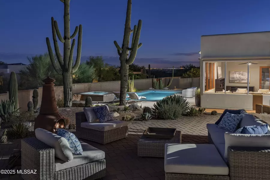 4960 N Camino Antonio, Tucson, AZ 85718