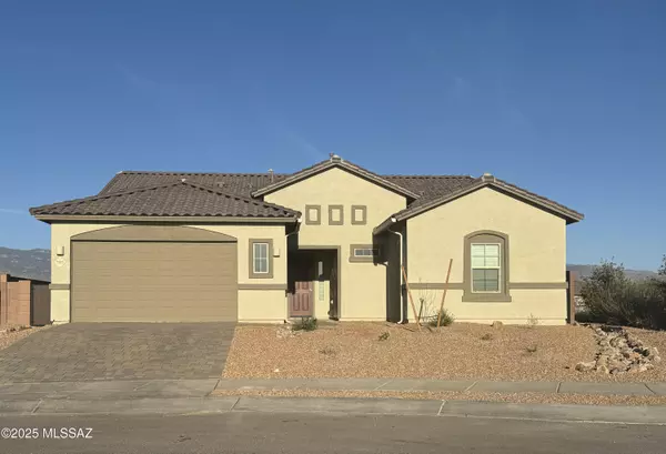 7999 S Bentgrass Lane, Tucson, AZ 85747