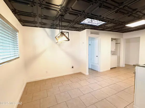 Tucson, AZ 85705,1625 W Buckeye Lane