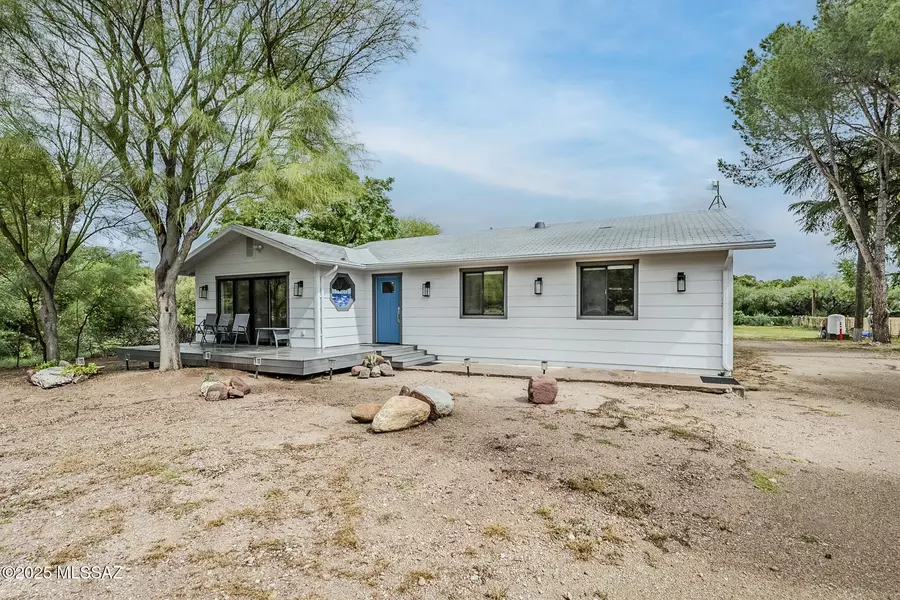 1947 E Frontage Road, Tumacacori, AZ 85640
