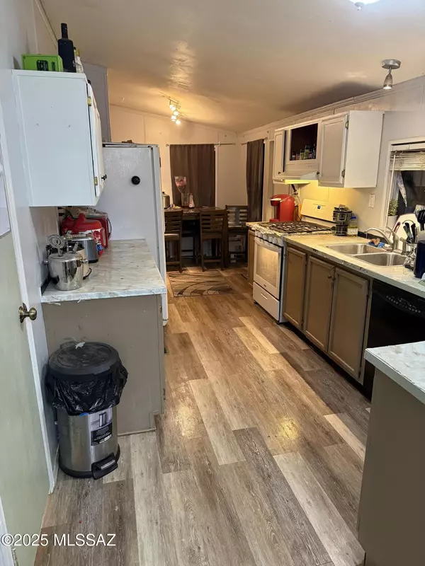 Safford, AZ 85546,329 E Calle Mesa Verde