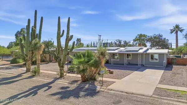 6052 E 17th Street, Tucson, AZ 85711