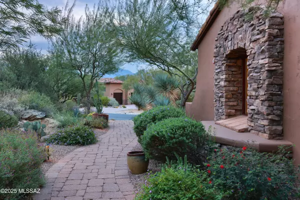 Oro Valley, AZ 85755,14629 N Granite Peak Place