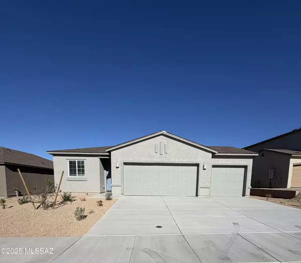 8793 E Crimson Snowberry Way, Vail, AZ 85641
