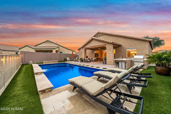 13719 E Kirkwood Place, Vail, AZ 85641