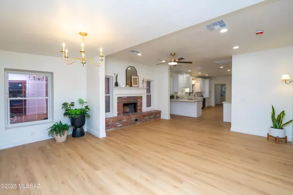 Phoenix, AZ 85006,2241 N Richland Street