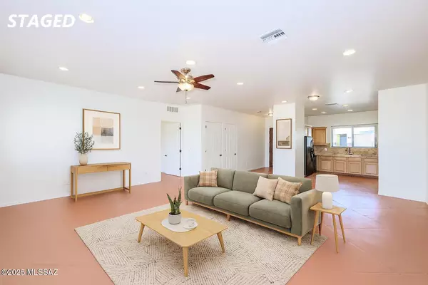 Tucson, AZ 85730,7411 E Poinciana Place